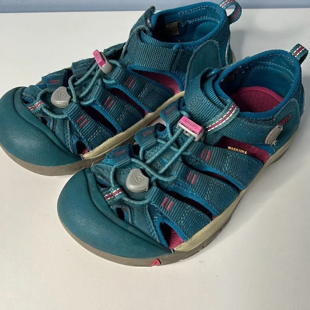 KEEN Newport H2 Waterproof Sandals Kids Sz 3